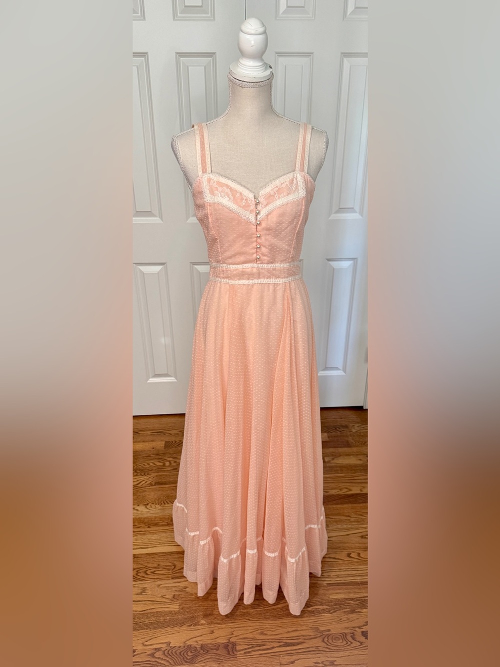 Gunne Sax By Jessica Vintage 1970s Peach Swiss Dot Prairie Gown EUC Medium